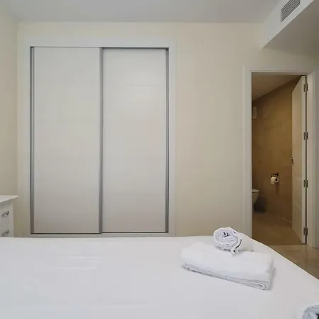 Tramontana Deluxe - Holidays B&f Alicante